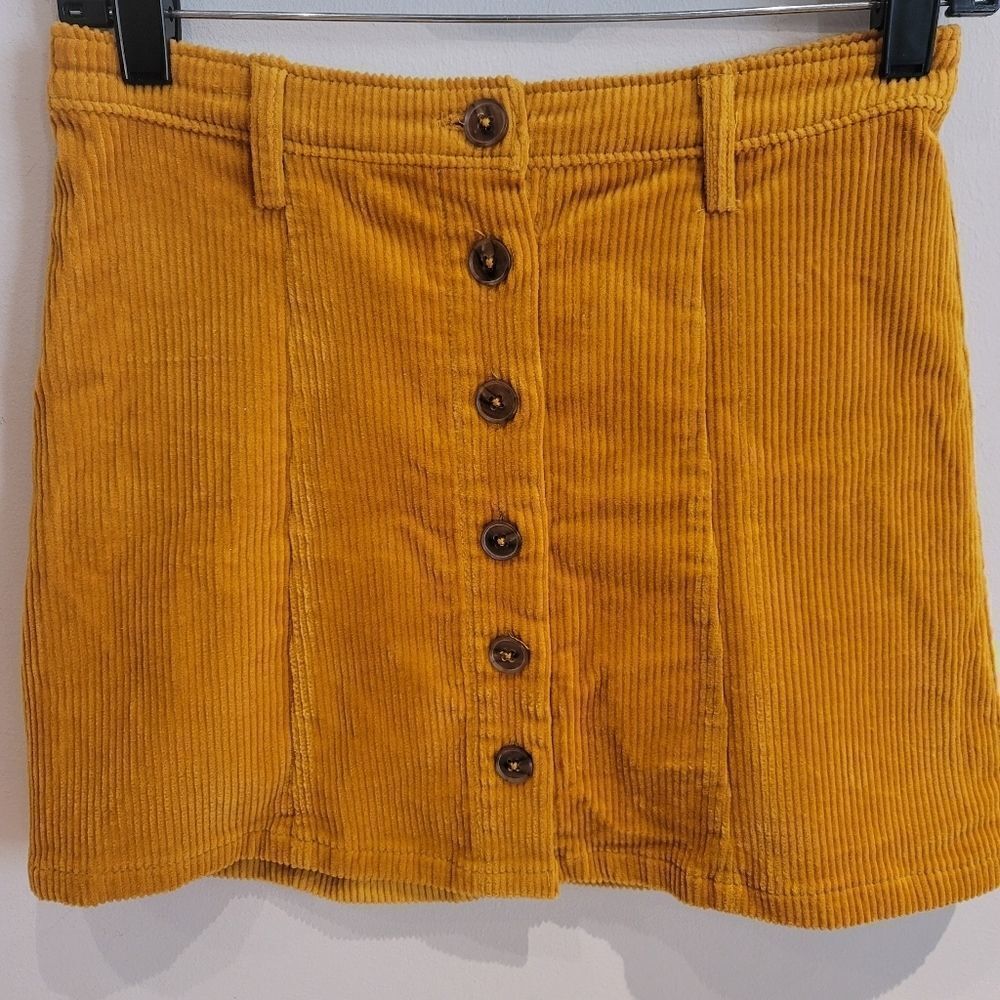 Forever 21 Mini Corduroy Skirt Size S